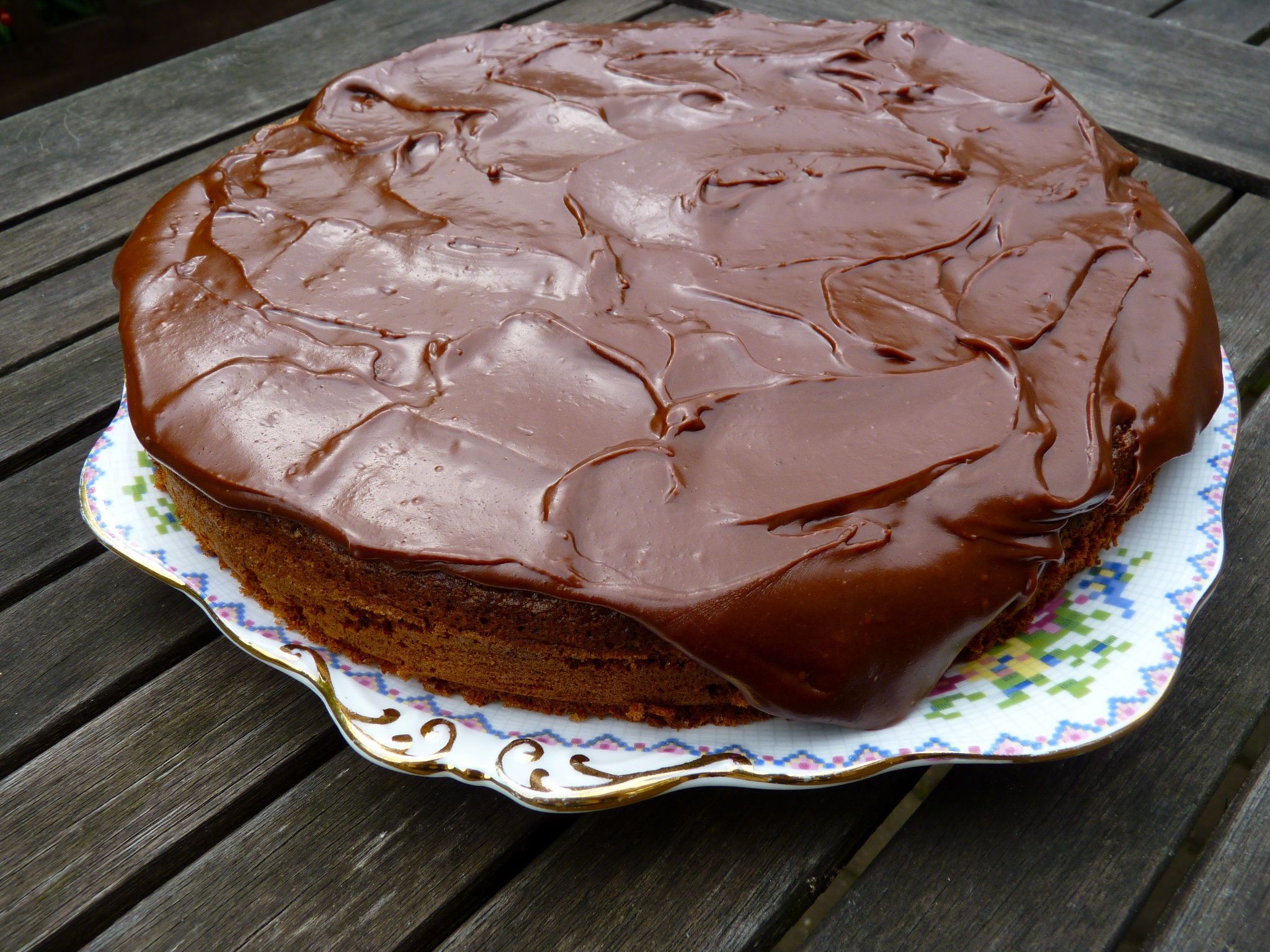 choc nut cake