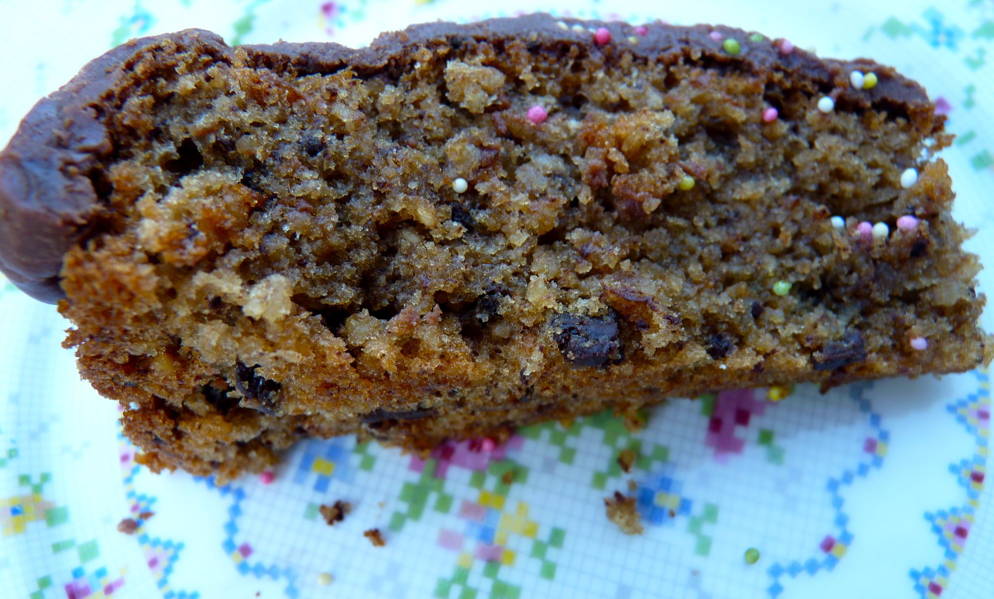 choc nut slice